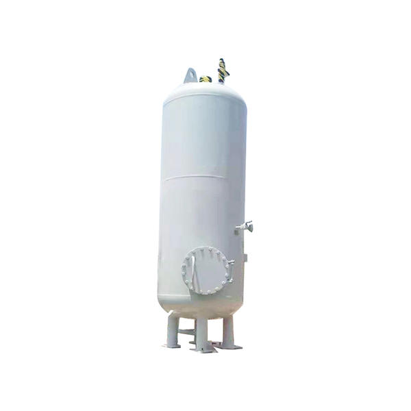 Circulating water and steam heating vaporizer 